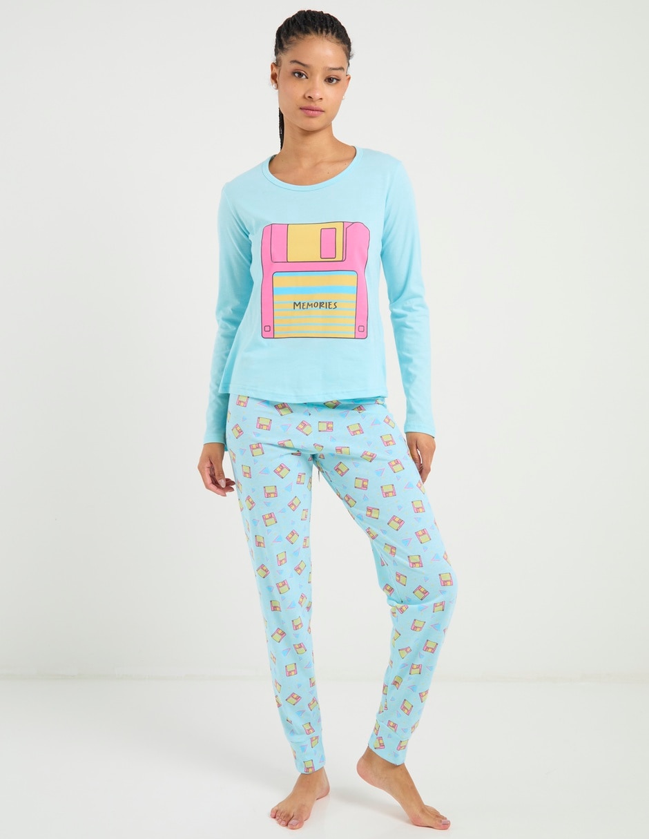 Conjunto pijama para mujer Conjunto pijama para mujer