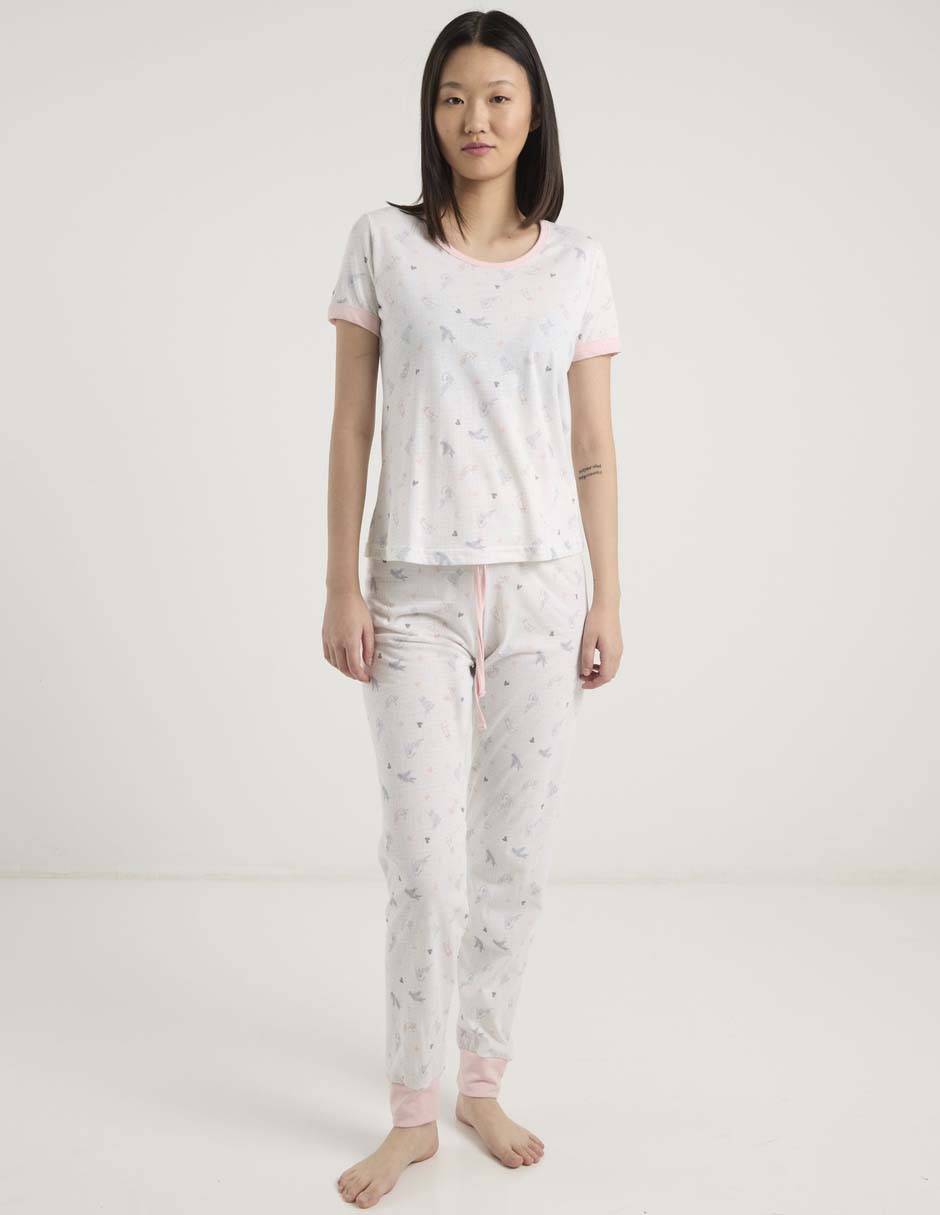 Conjunto pijama para mujer Conjunto pijama para mujer