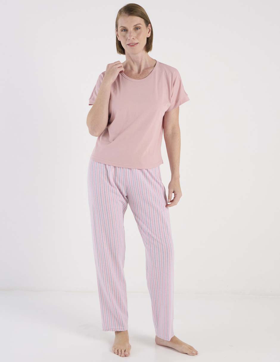 Conjunto pijama para mujer Conjunto pijama para mujer