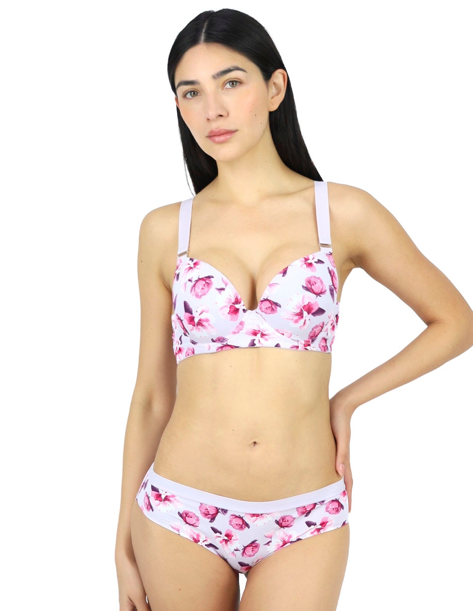Conjunto de bra y panty Conjunto de bra y panty